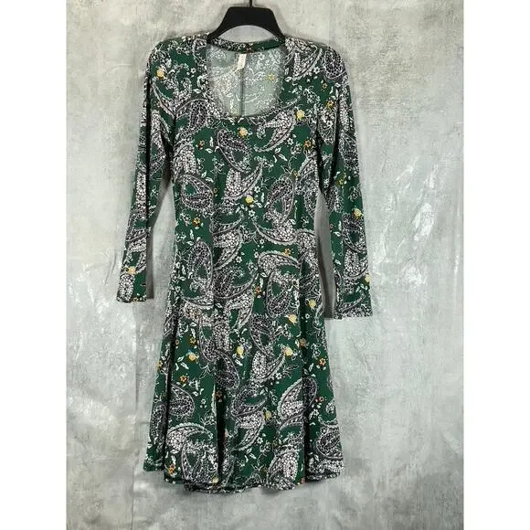 24SEVEN Comfort Apparel Women's Green Paisley-Print Scoop-Neck Long-Sleeve Dress - Picture 2 of 12